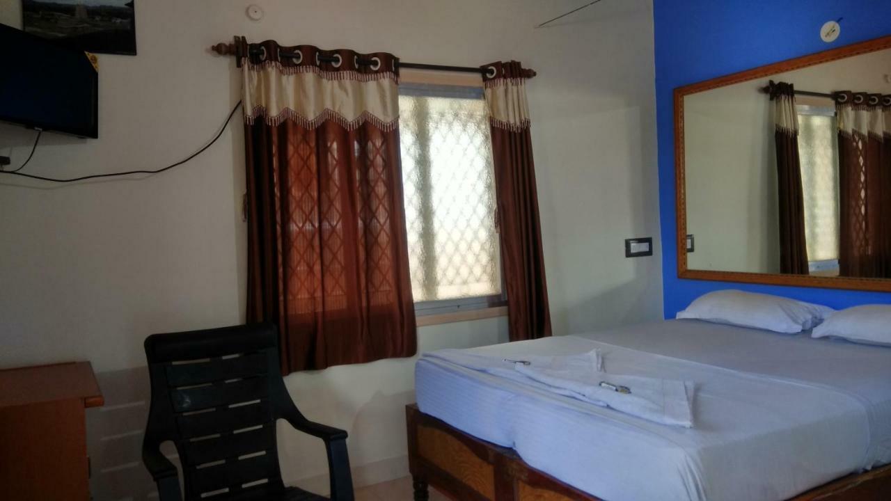Rocky Guesthouse Hampi Εξωτερικό φωτογραφία